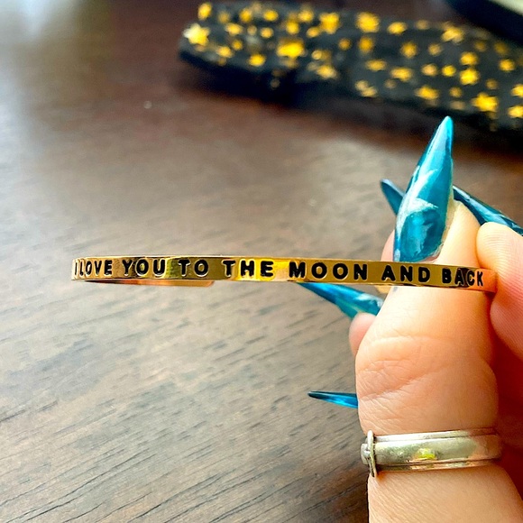 Jewelry bundle - Picture 2 of 3